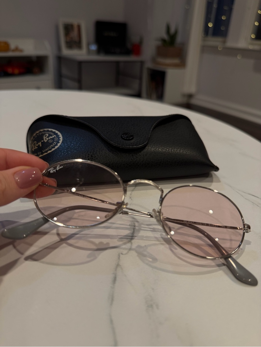 Ray-Ban Women's Silver Frame Pink Lens Oval Sunglasses - Classic Logo